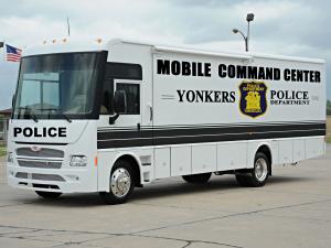 Winnebago Adventurer Mobile Command Center '2012